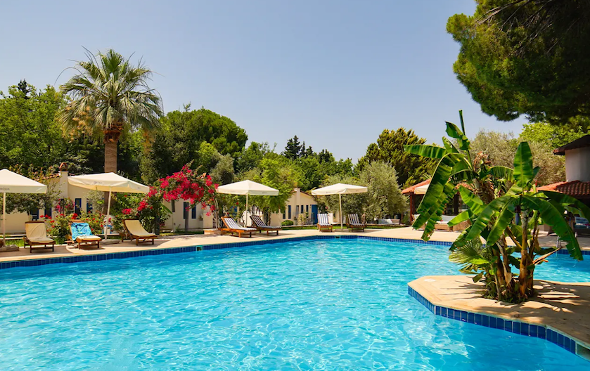 Adella Garden Marina Hotel