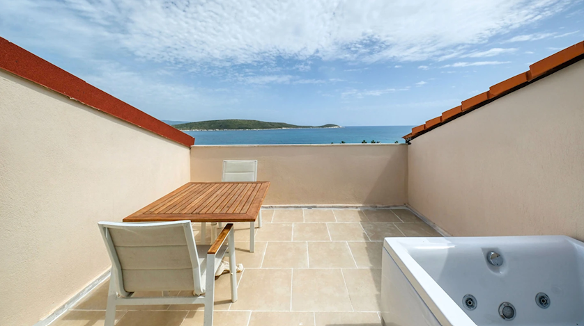 Dolce by Wyndham Cesme Alaçatı