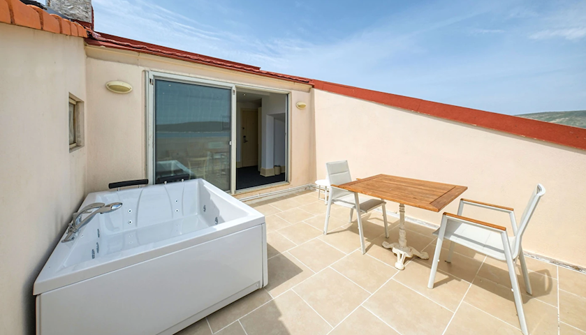 Dolce by Wyndham Cesme Alaçatı