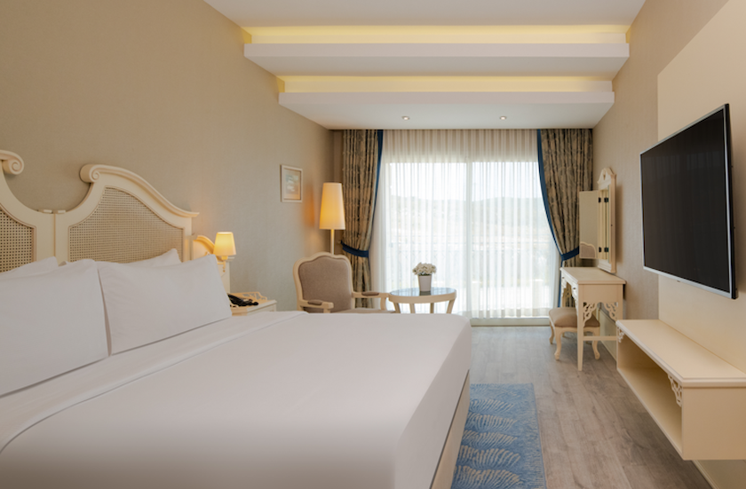 Dolce by Wyndham Cesme Alaçatı