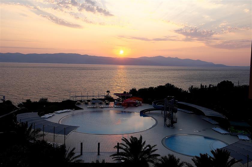 Grand Ontur Hotel Çeşme
