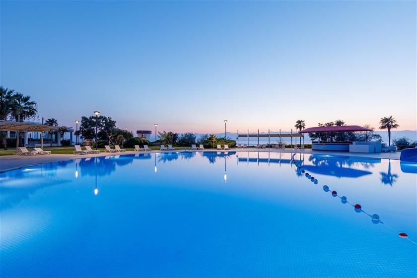 Grand Ontur Hotel Çeşme