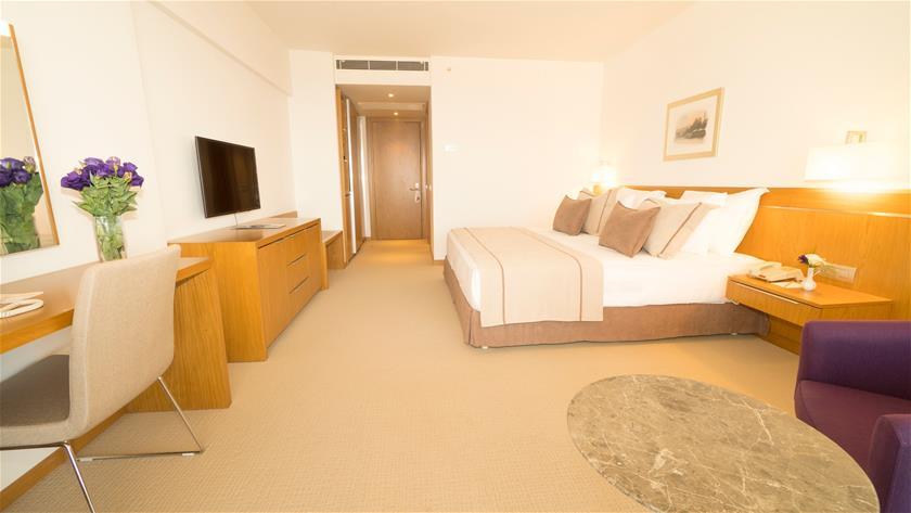 On'live Hotel Deluxe