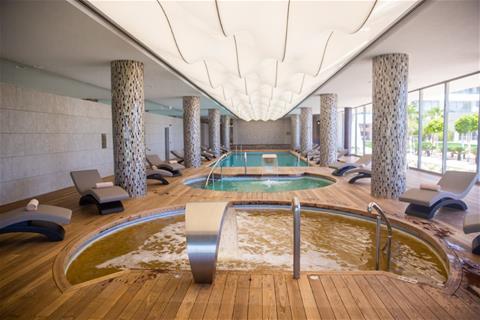On'live Hotel Deluxe