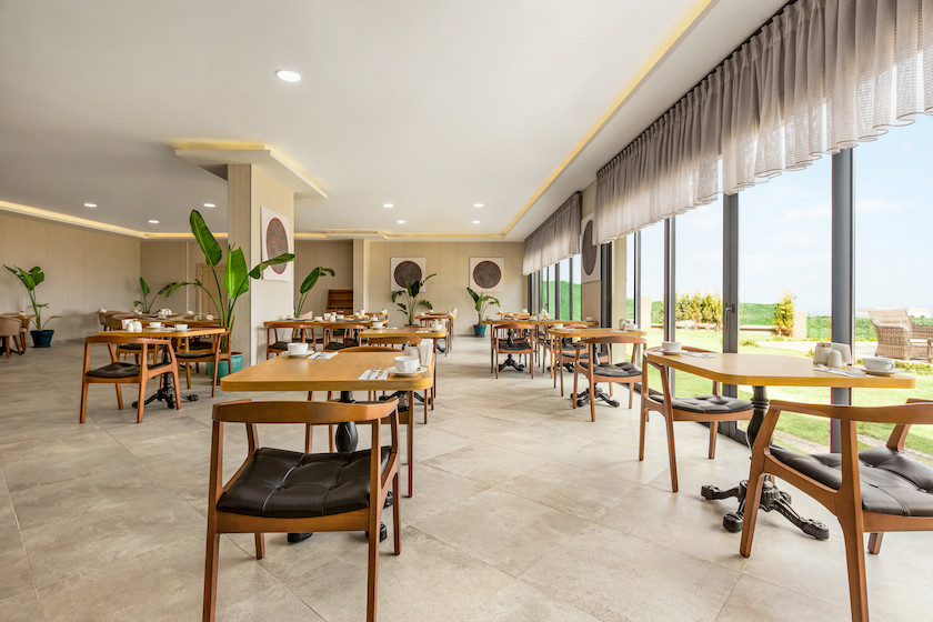 Ramada By Whydham Çeşme