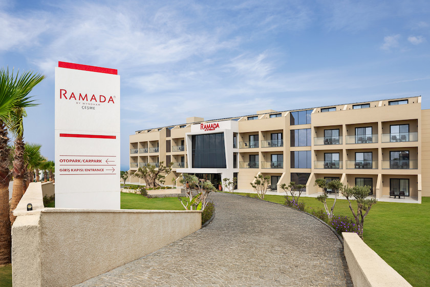 Ramada By Whydham Çeşme