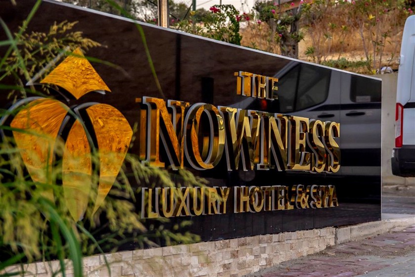 The Nowness Luxury Hotel & Spa + 16 (Collection By ENG)